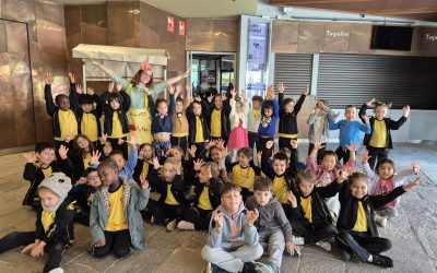 MÉS ENLLÀ DELS MIRALLS. Infantil 5 anys descobrim l’interior del Teatre Auditori.